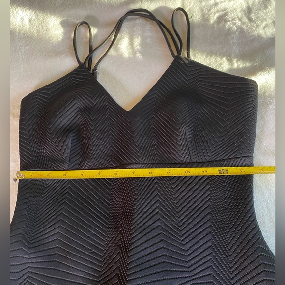 Black Spaghetti Strap Strapy Bodycon Dresses - Picture 9 of 13